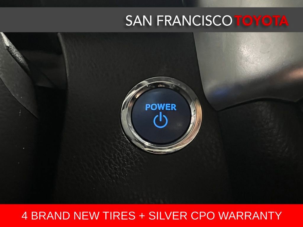 Used 2017 Toyota Highlander LE image 25