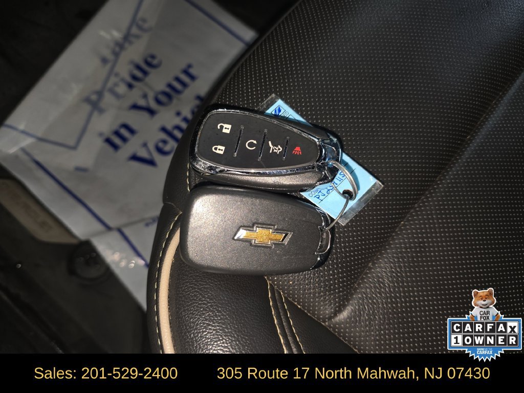 Used 2023 Chevrolet Traverse Premier w/ Redline Edition AWD/4WD image 30