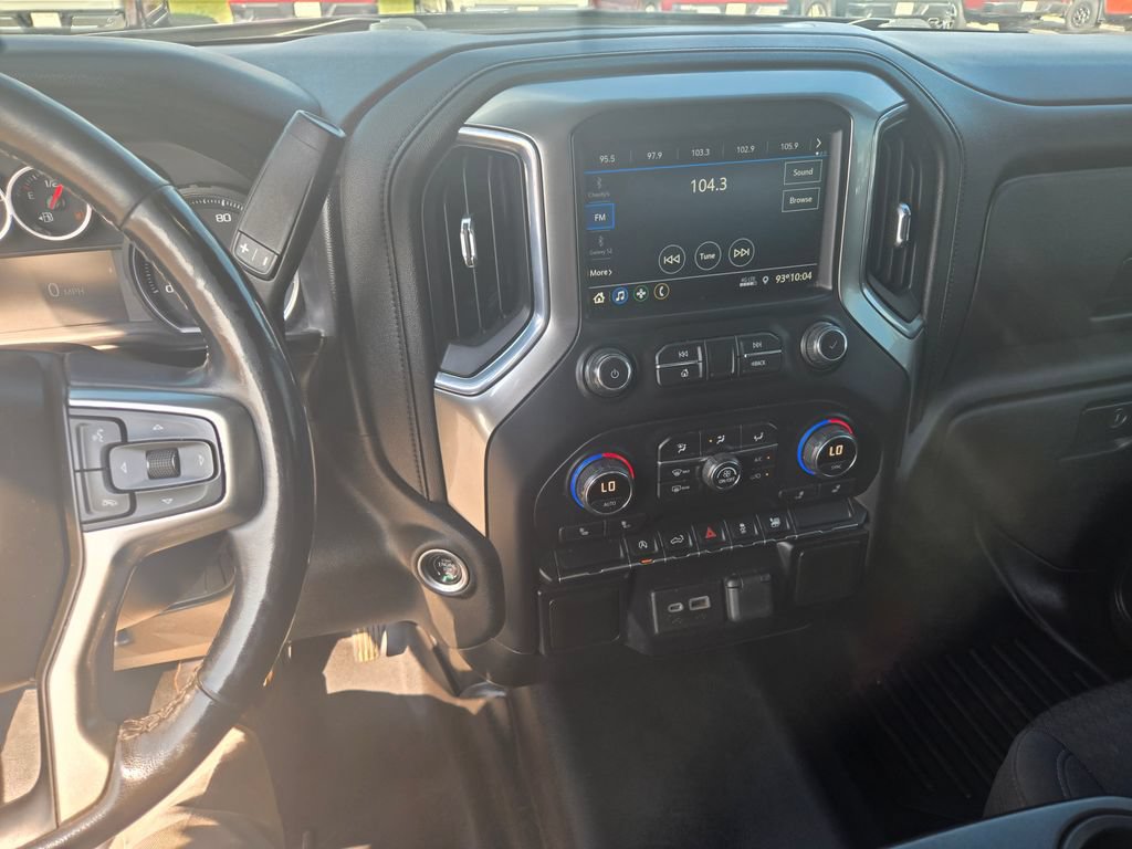 Used 2020 Chevrolet Silverado 1500 RST w/ All-Star Edition AWD/4WD image 9