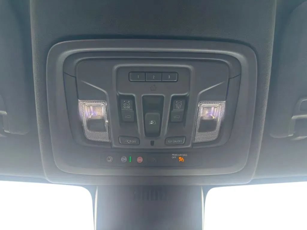 Used 2022 GMC Sierra 1500 Denali Ultimate AWD/4WD image 31