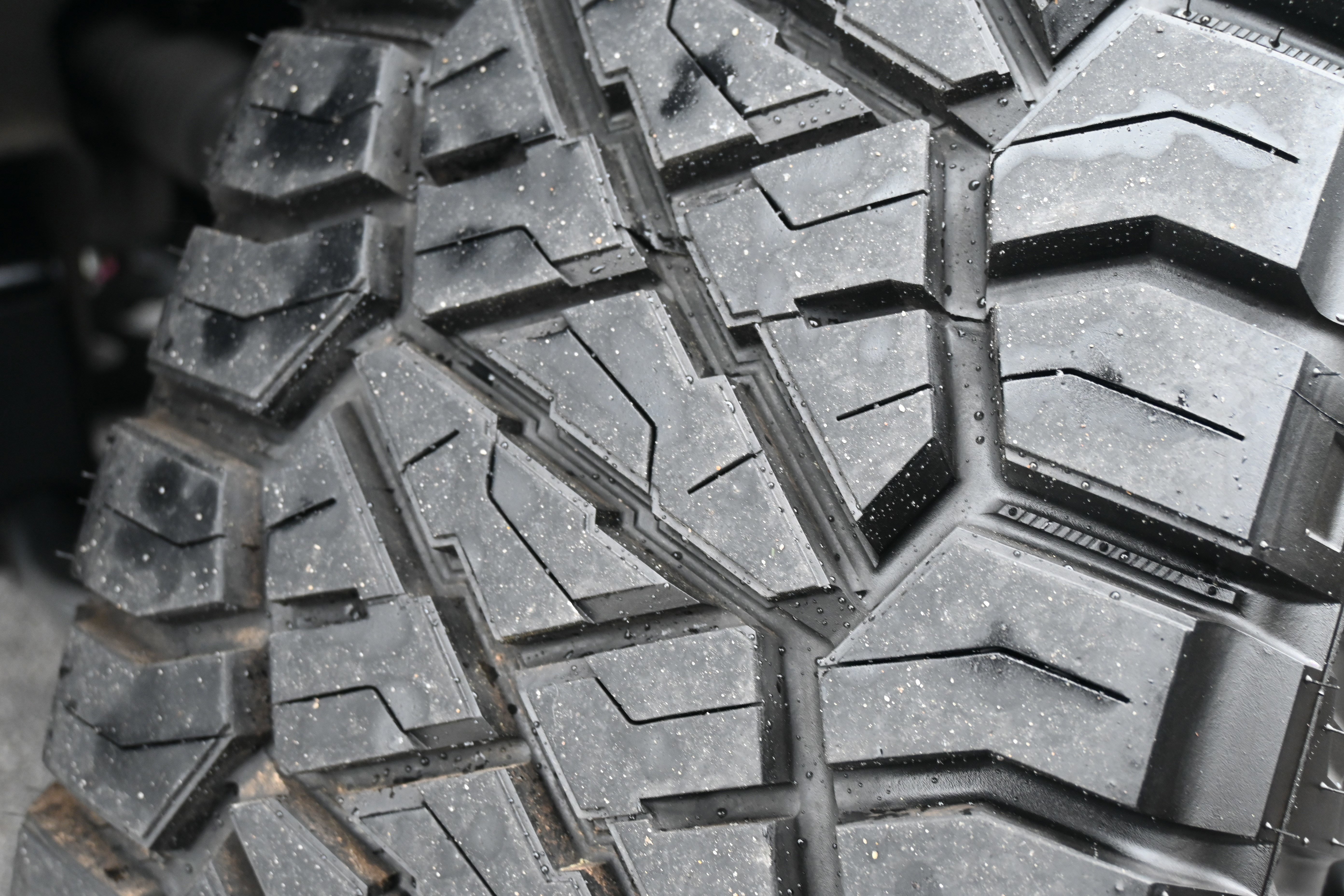 Used 2024 Chevrolet Silverado 1500 RST image 28