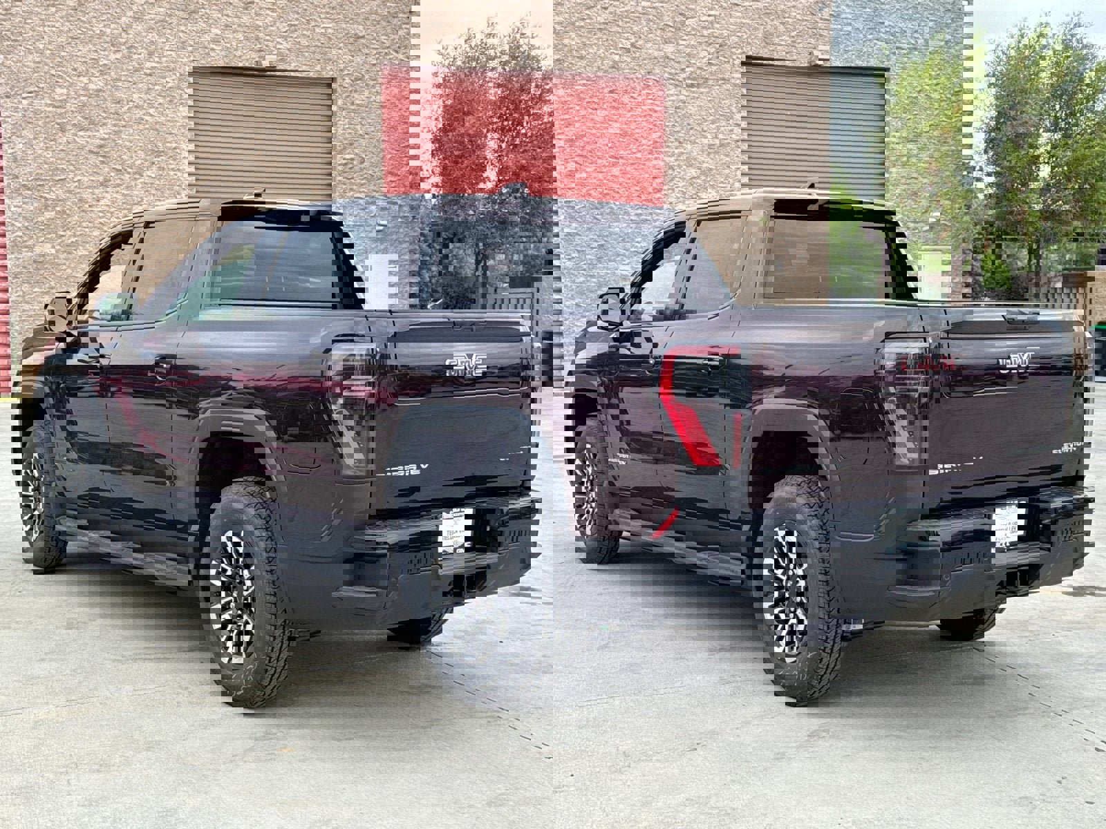New 2026 GMC Sierra EV Elevation image 12