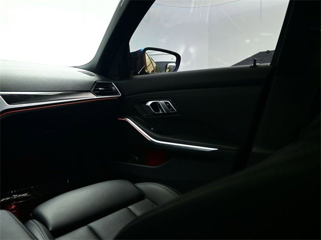 Used 2022 BMW 330i Sedan w/ M Sport Package image 14