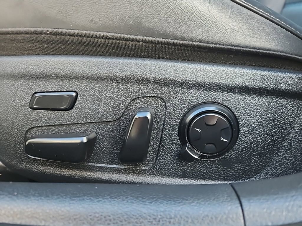 Used 2018 Kia Stinger GT2 image 19