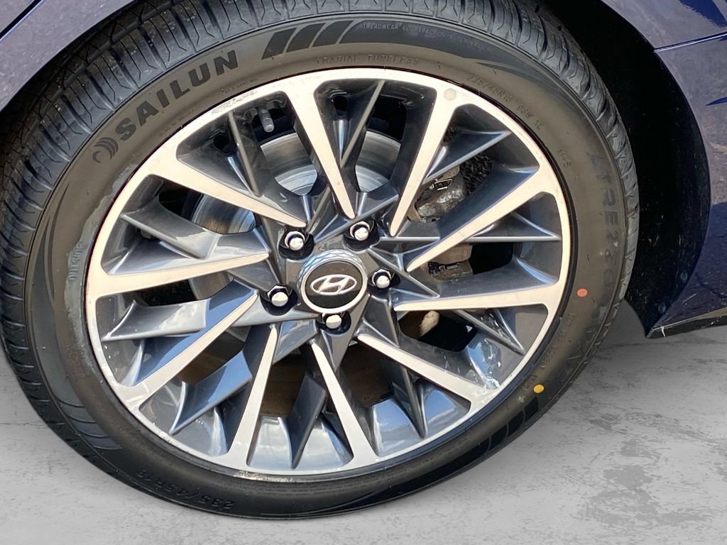 Used 2022 Hyundai Sonata Limited w/ Cargo Package FWD image 27