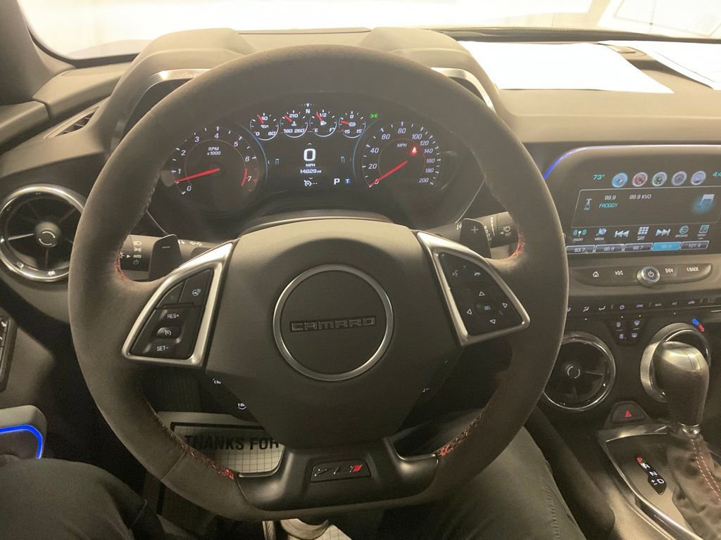 Used 2018 Chevrolet Camaro ZL1 w/ LPO, ZL1 Protection Package RWD image 4