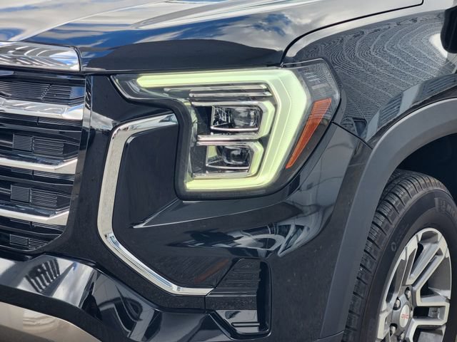 Used 2025 GMC Terrain Elevation AWD/4WD image 7