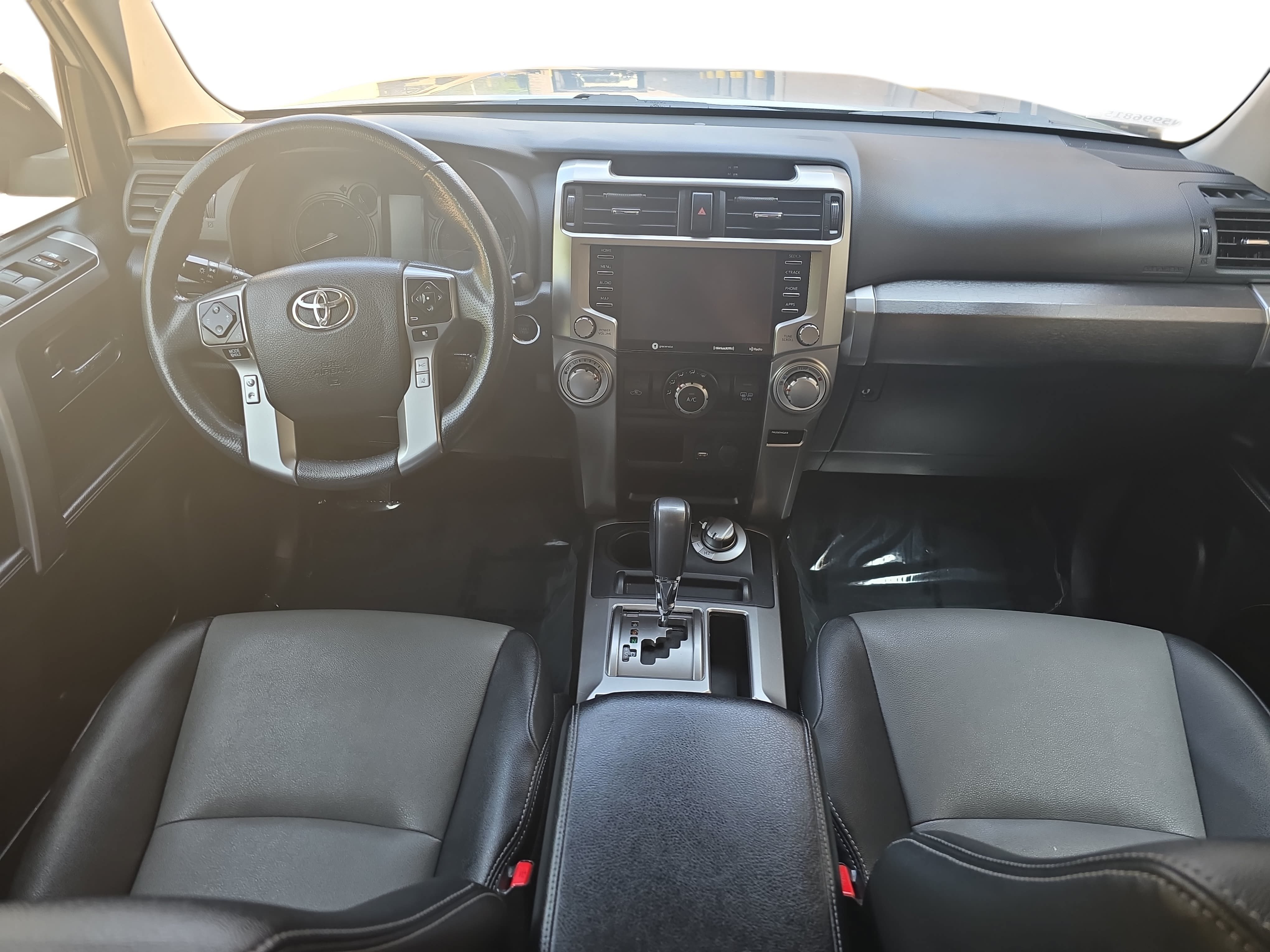 Used 2022 Toyota 4Runner SR5 Premium w/ Moonroof Package AWD/4WD image 9