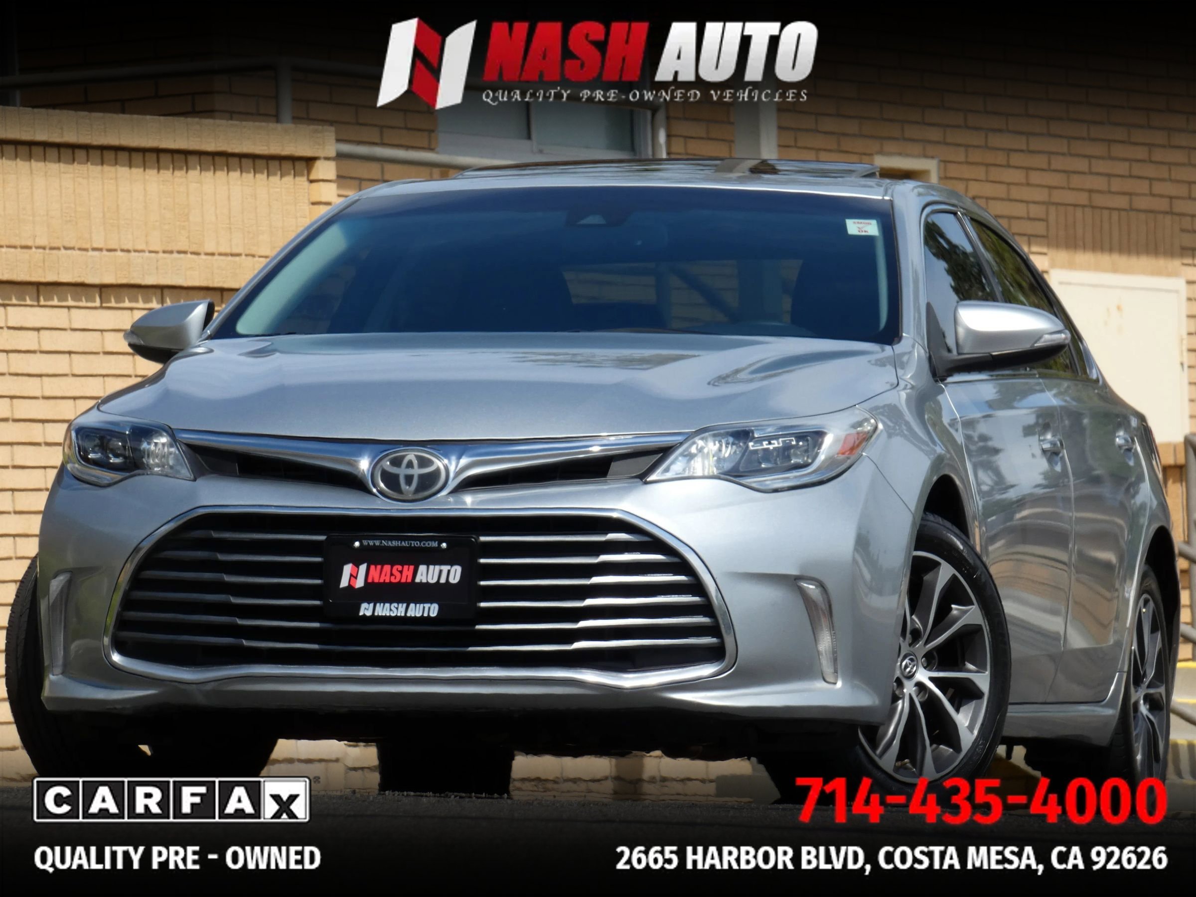 Used 2018 Toyota Avalon XLE Premium w/ Preferred Accessory Package FWD image 2