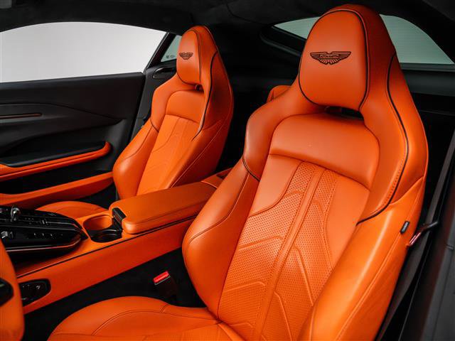 Used 2025 Aston Martin V8 Vantage Coupe RWD image 10