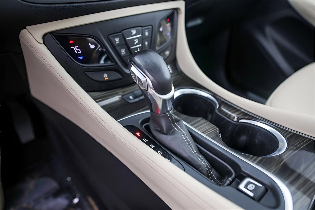 Used 2020 Buick Envision Essence w/ Experience Buick Package image 22