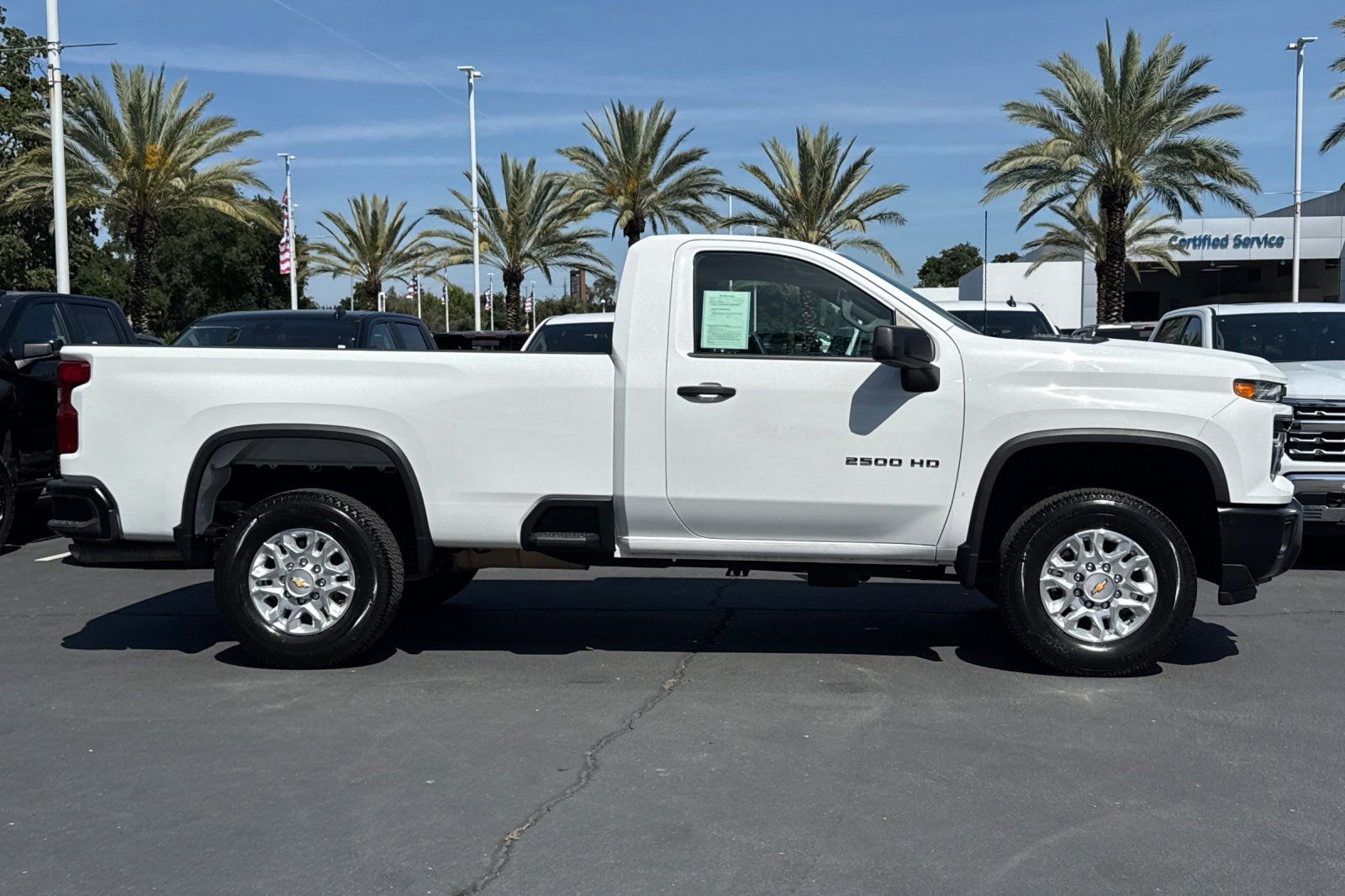 Used 2024 Chevrolet Silverado 2500 W/T w/ WT Convenience Package RWD image 2