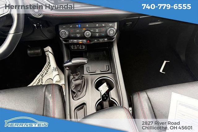 Used 2023 Dodge Durango GT AWD/4WD image 13