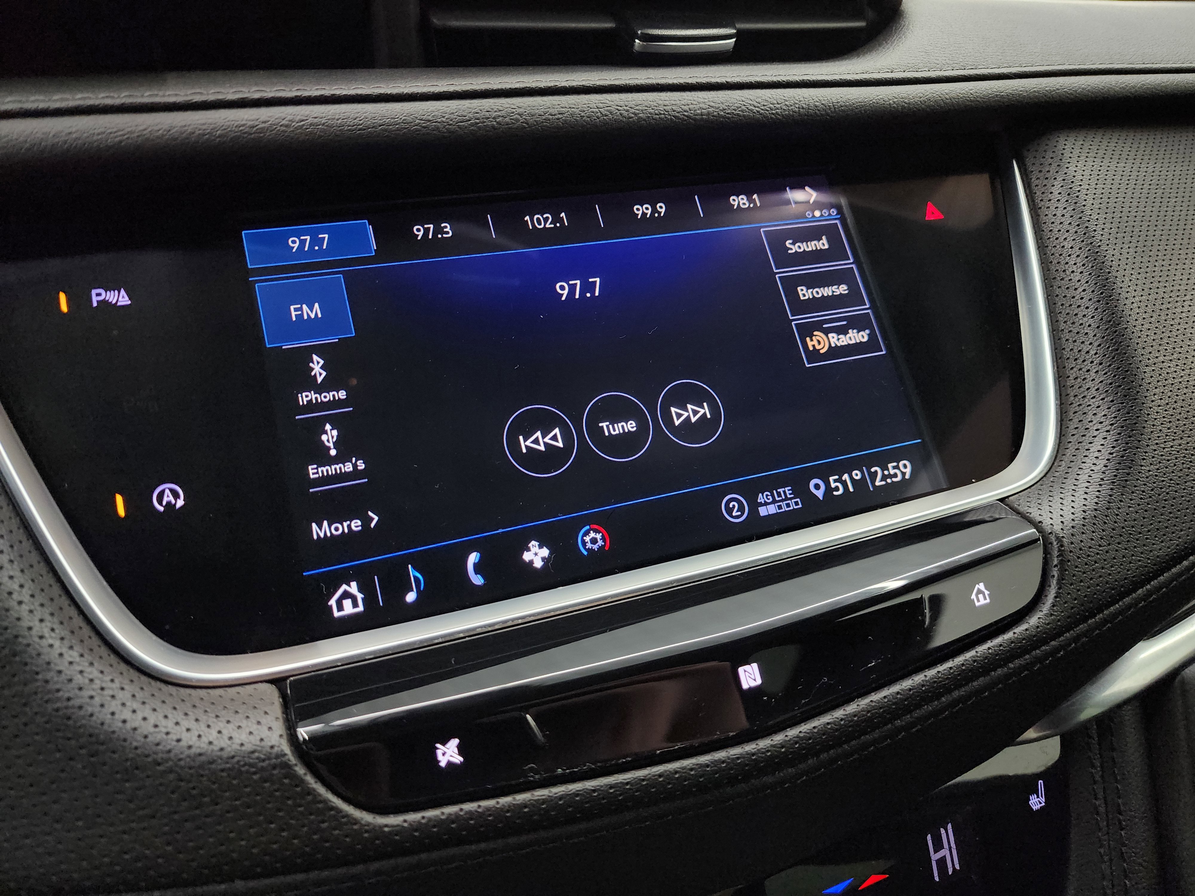 Used 2020 Cadillac XT5 Premium Luxury image 11