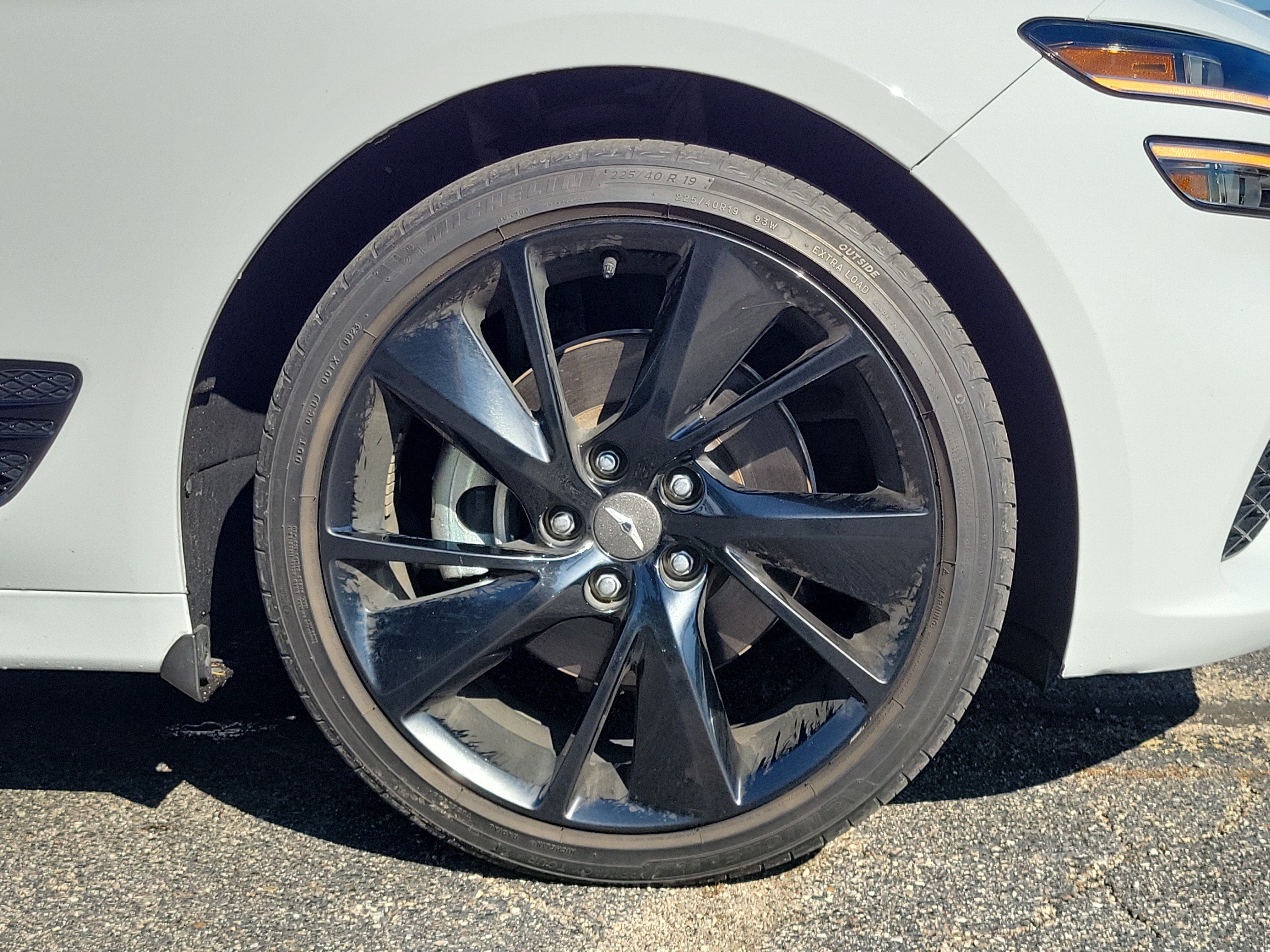 Used 2023 Genesis G70 2.0T w/ Sport Prestige Package AWD/4WD image 5