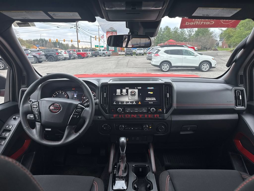Certified 2025 Nissan Frontier PRO-4X image 14