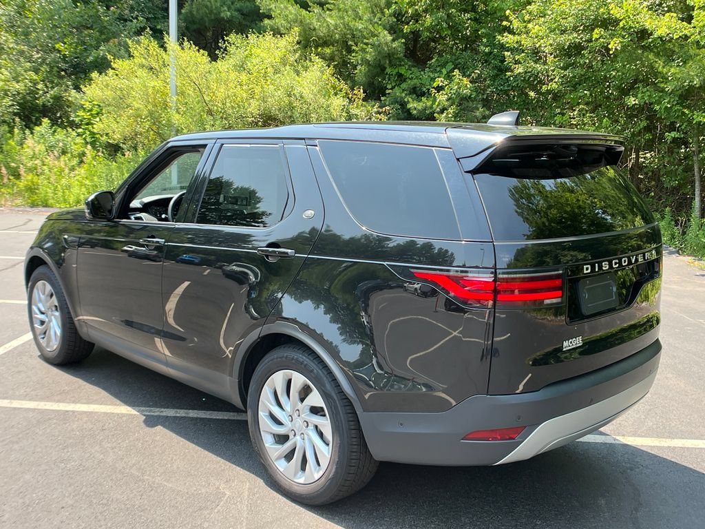 Used 2024 Land Rover Discovery S AWD/4WD image 3