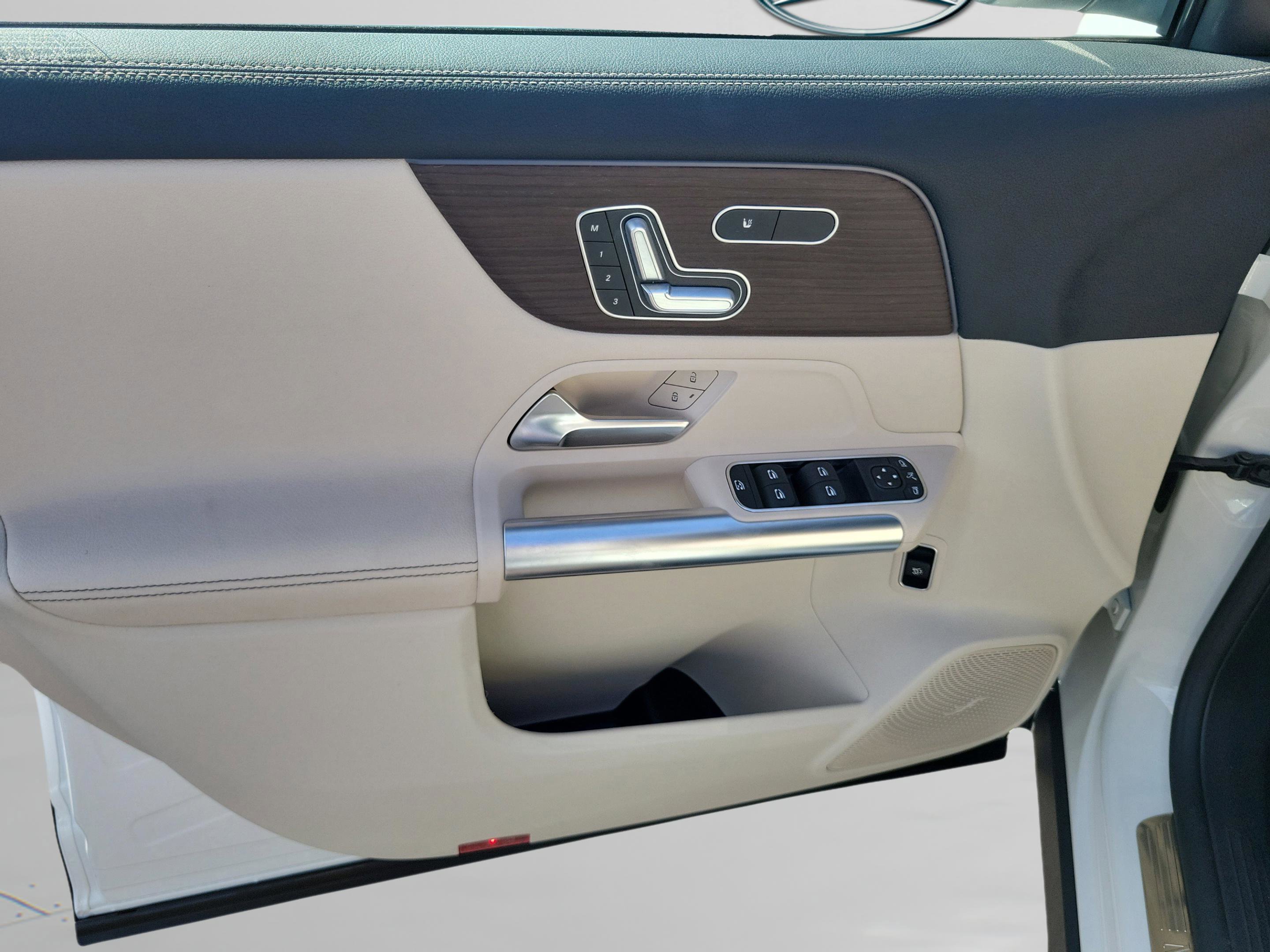 Certified 2026 Mercedes-Benz GLA 250 image 25