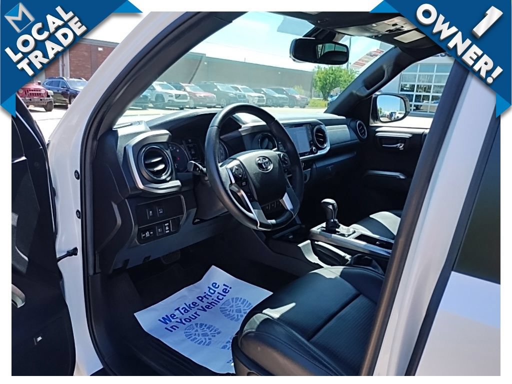Used 2022 Toyota Tacoma Limited w/ Nightshade Package AWD/4WD image 23