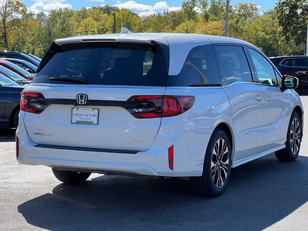 New 2027 Honda Odyssey Elite image 9