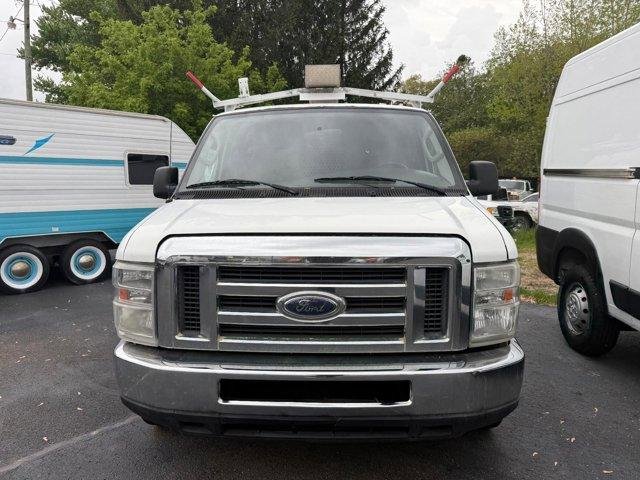Used 2008 Ford E-250 and Econoline 250 image 2