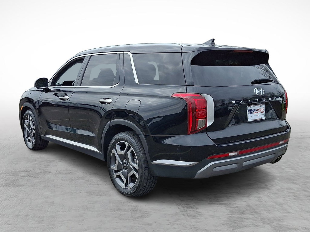 Used 2024 Hyundai Palisade SEL w/ Premium Package image 3
