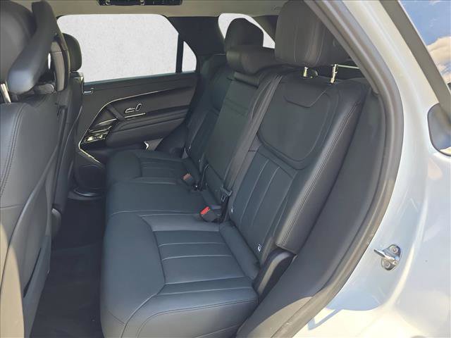 Used 2024 Land Rover Range Rover Sport SE AWD/4WD image 14