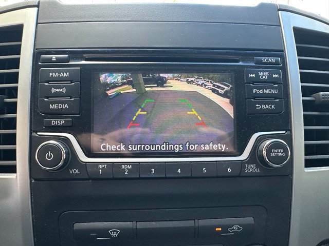 Used 2018 Nissan Frontier SV AWD/4WD image 18