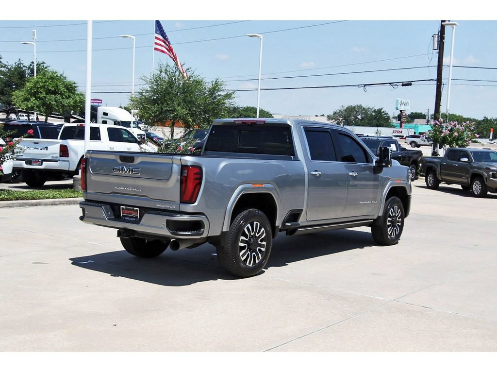 Used 2024 GMC Sierra 2500 Denali Ultimate w/ Snow Plow Prep/Camper Package AWD/4WD image 5