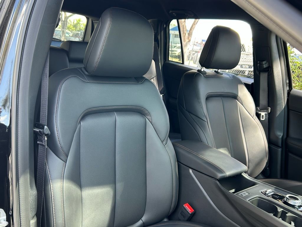 New 2026 Jeep Cherokee Limited image 32