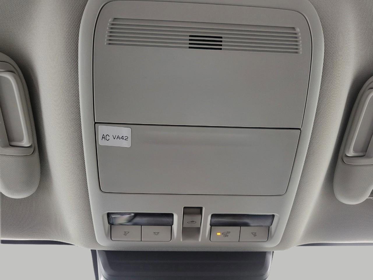 Used 2025 MAZDA CX-50 AWD 2.5 Hybrid w/ Premium Pkg image 19