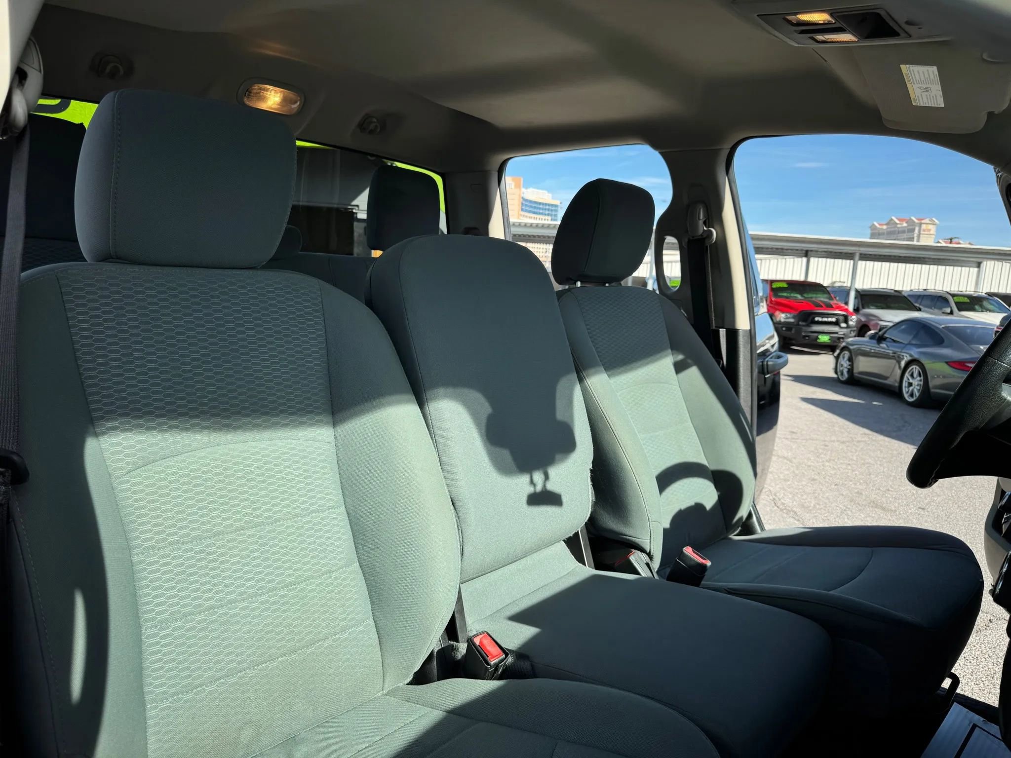 Used 2020 RAM 1500 Express image 15