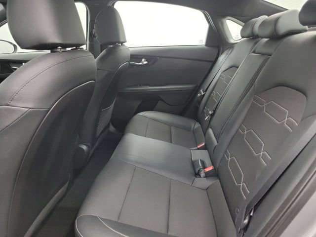 Used 2023 Kia Forte GT-Line FWD image 12