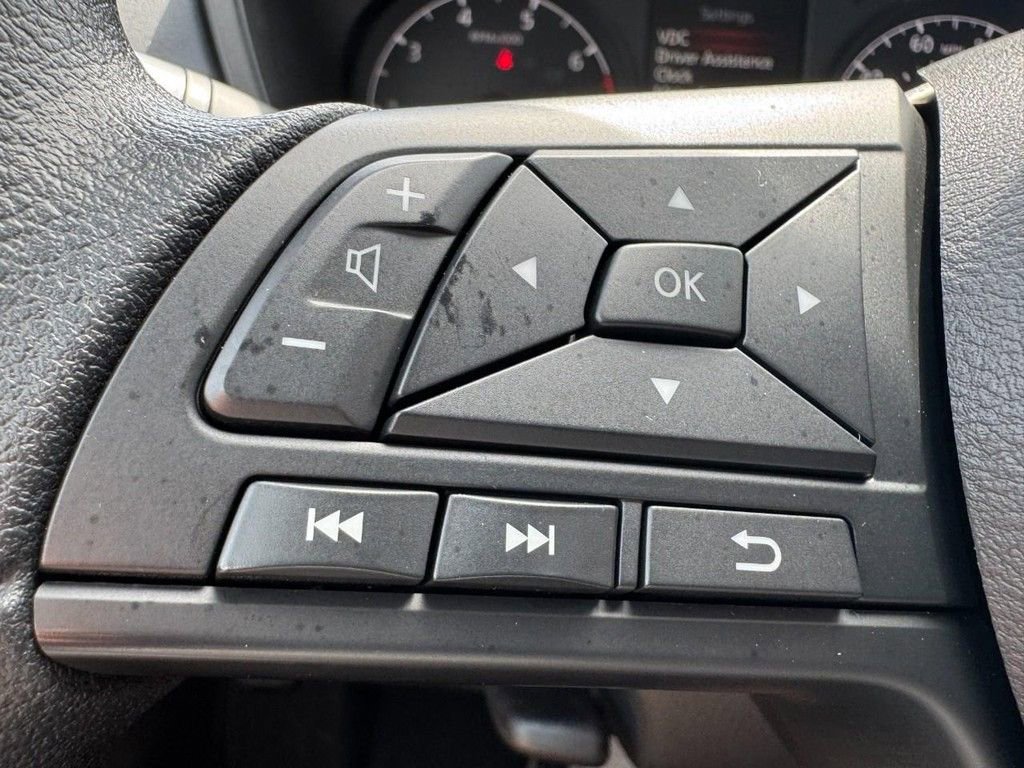 Used 2025 Nissan Altima 2.5 S FWD image 16