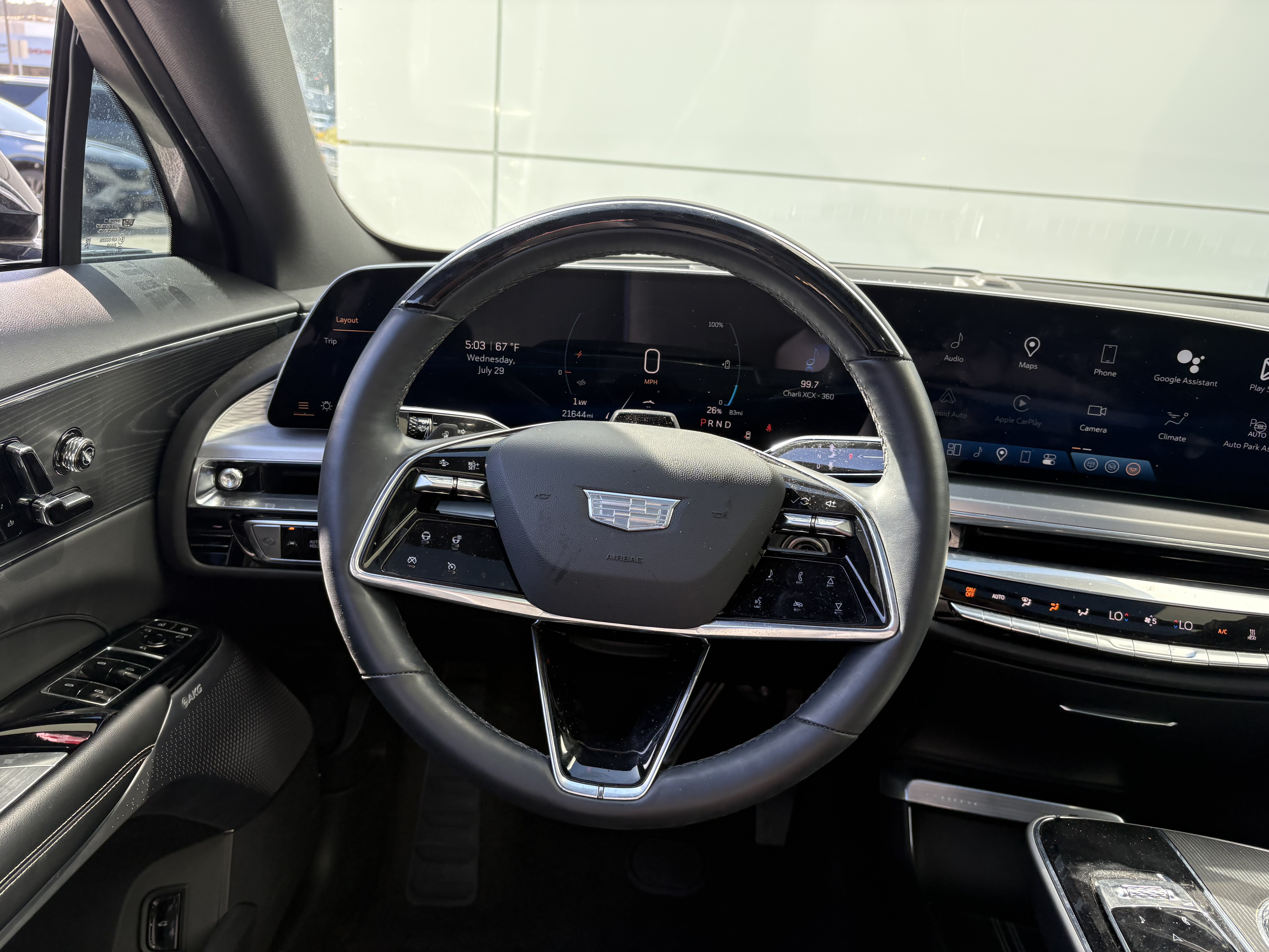 Certified 2024 Cadillac Lyriq Luxury AWD/4WD image 14