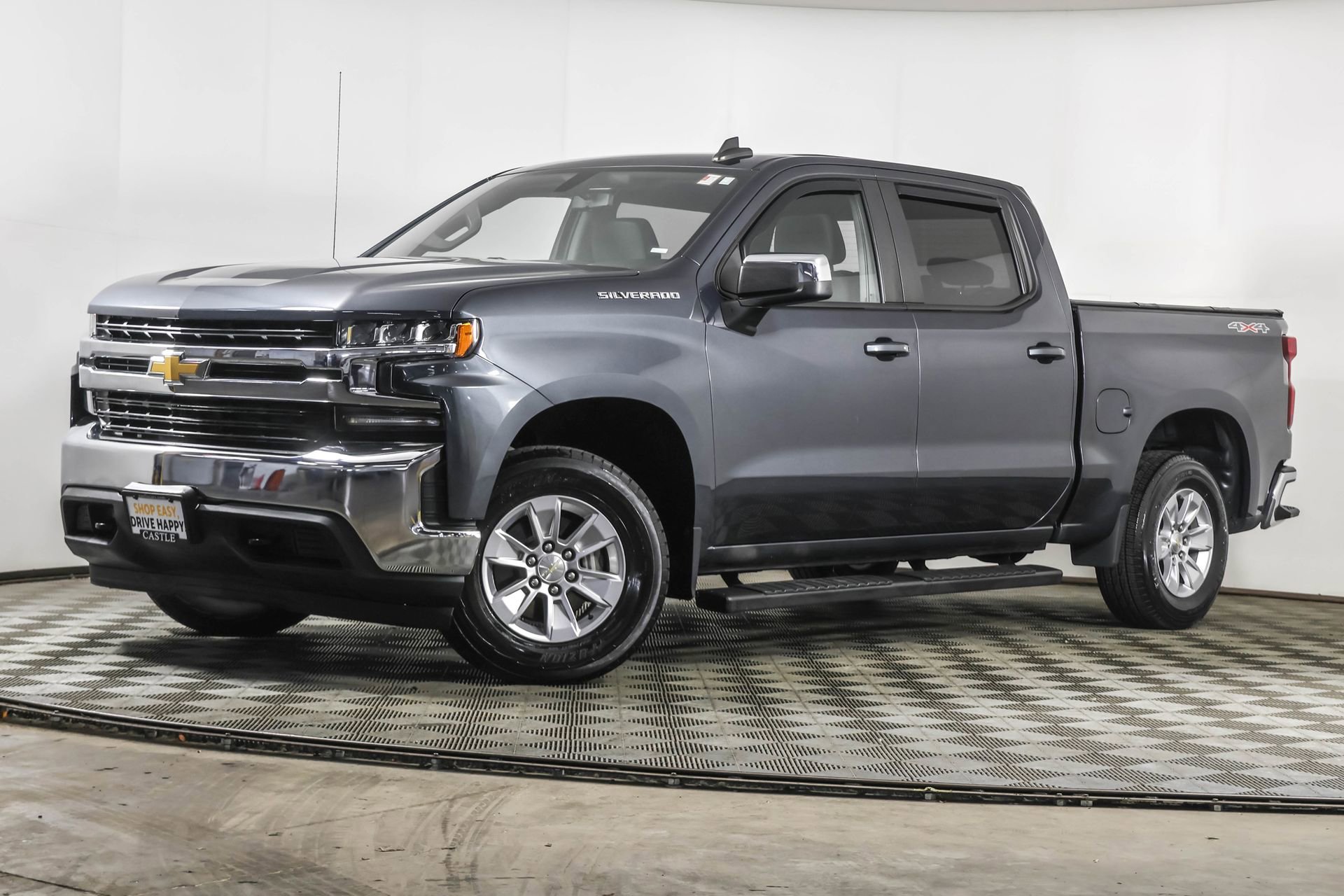 Used 2021 Chevrolet Silverado 1500 LT image 2