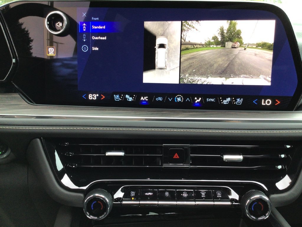 New 2026 Chevrolet Tahoe Premier w/ Sun And Tow Package AWD/4WD image 29