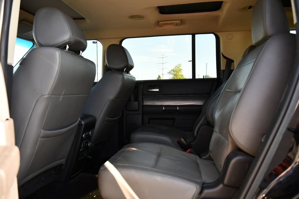 Used 2019 Ford Flex SEL w/ Equipment Group 202A FWD image 18