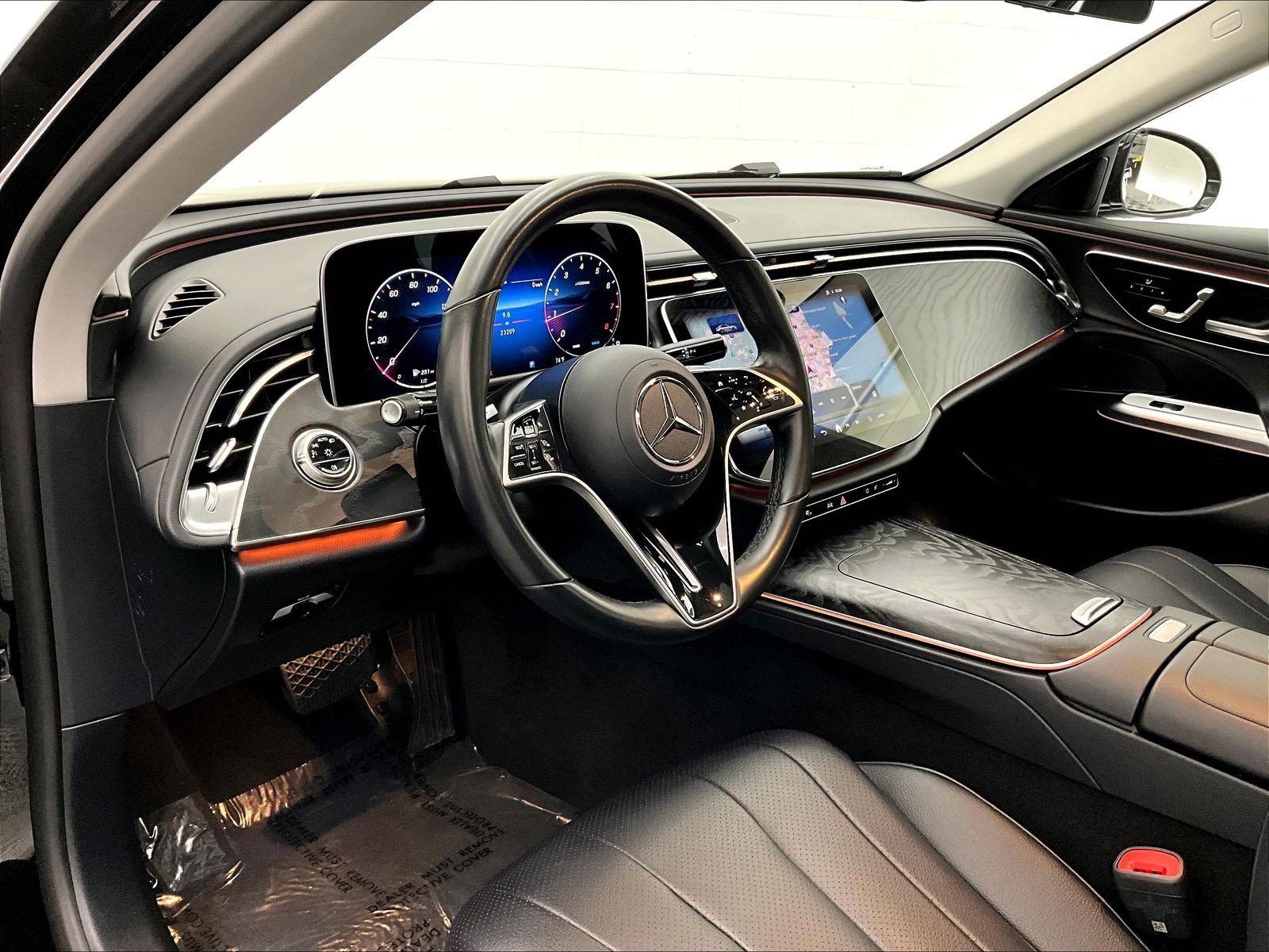 Certified 2025 Mercedes-Benz E 350 4MATIC Sedan image 19
