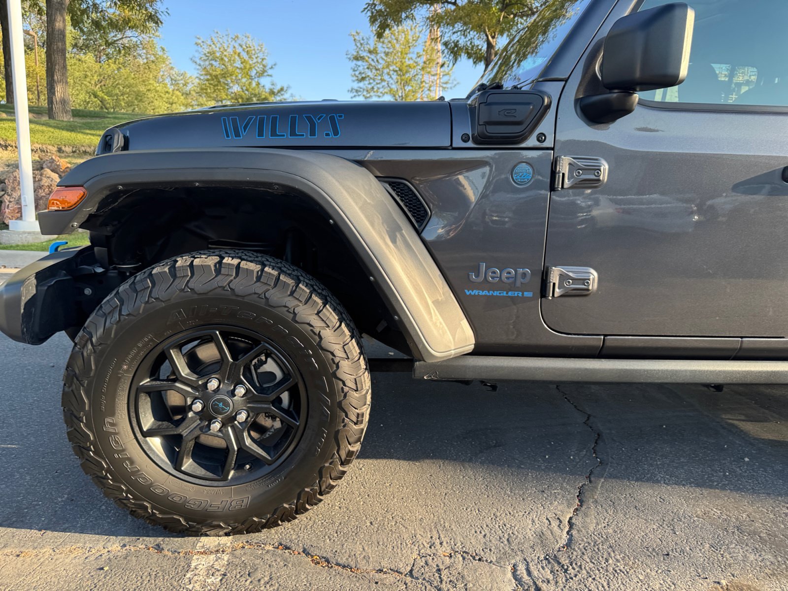 Used 2024 Jeep Wrangler Unlimited AWD/4WD image 10