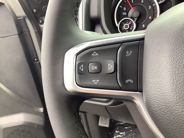 New 2026 RAM 2500 Big Horn AWD/4WD image 13