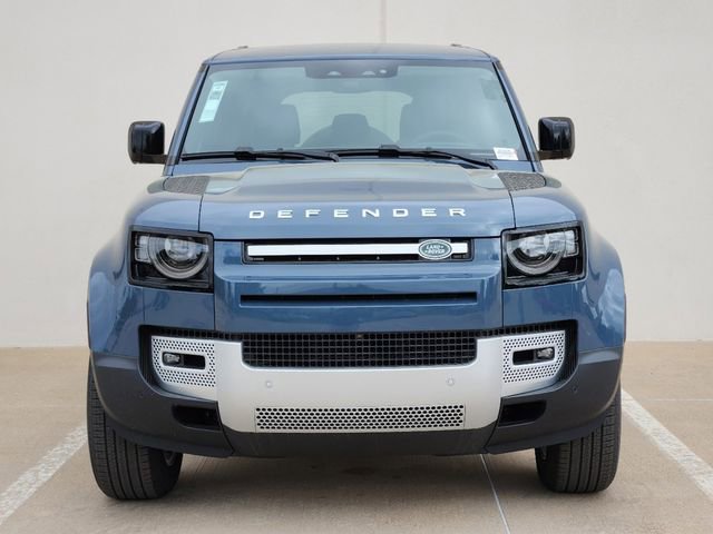 Used 2024 Land Rover Defender 110 S image 2