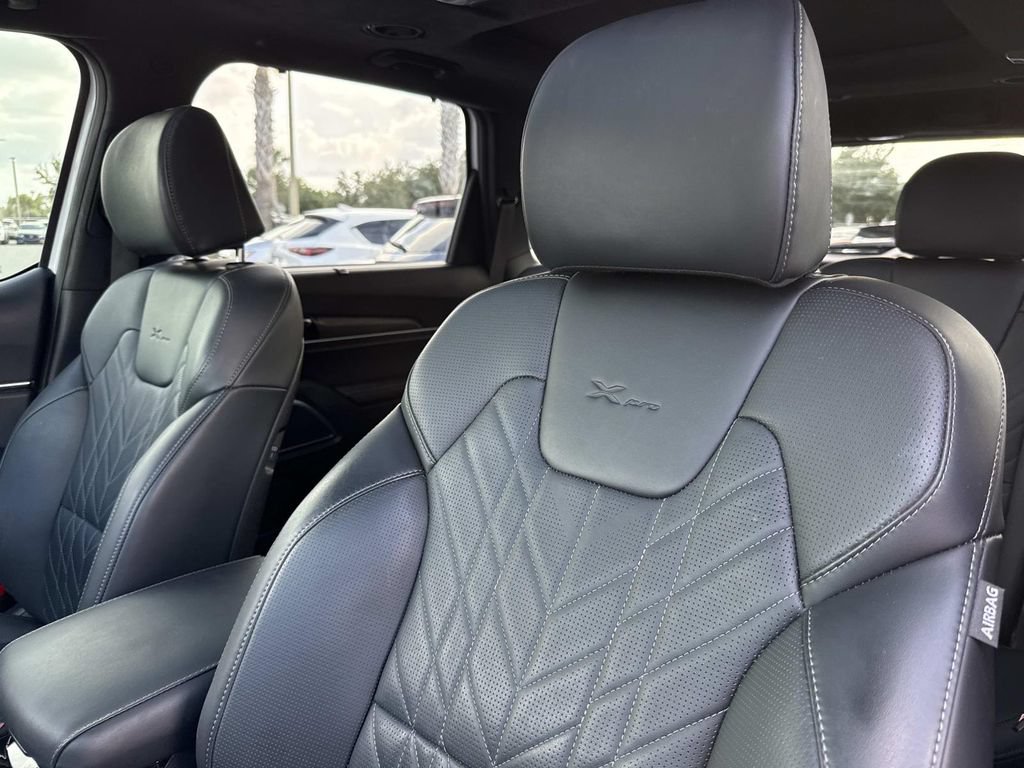 Used 2025 Kia Telluride SX Prestige X-Pro AWD/4WD image 27