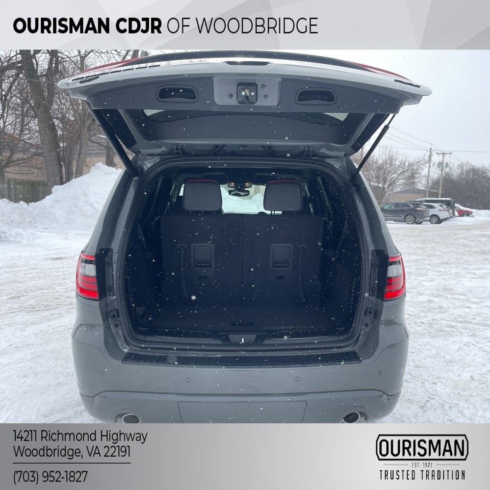Used 2022 Dodge Durango R/T w/ Blacktop Package image 9