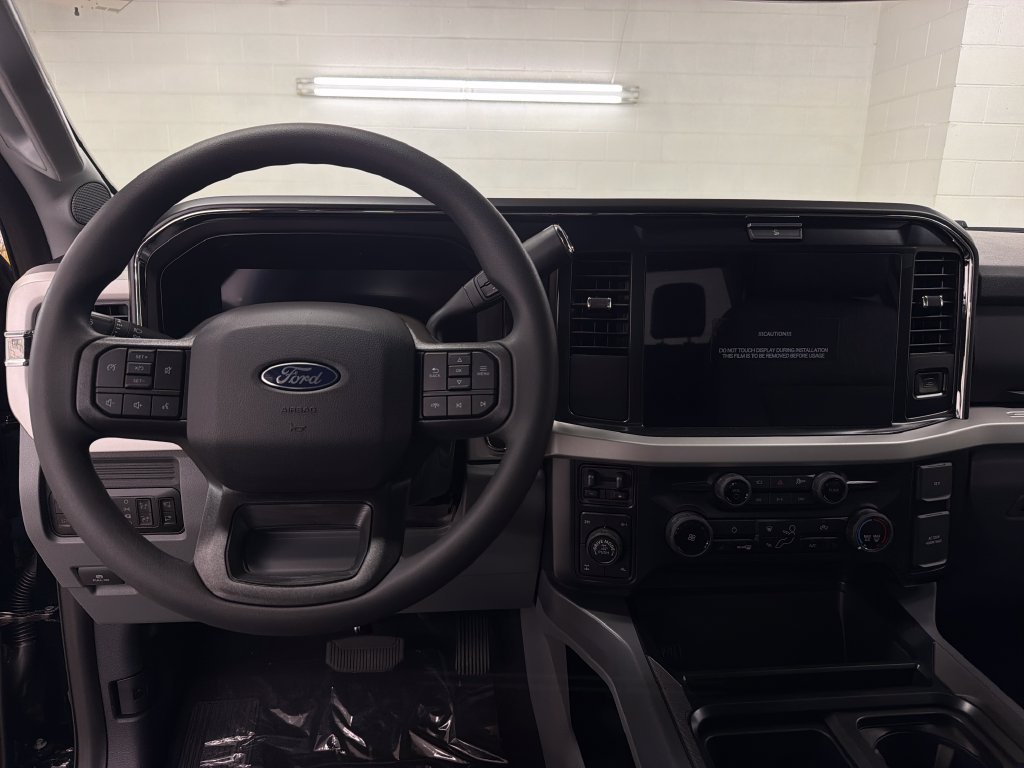 New 2027 Ford F250 XLT w/ XLT Premium Package AWD/4WD image 8