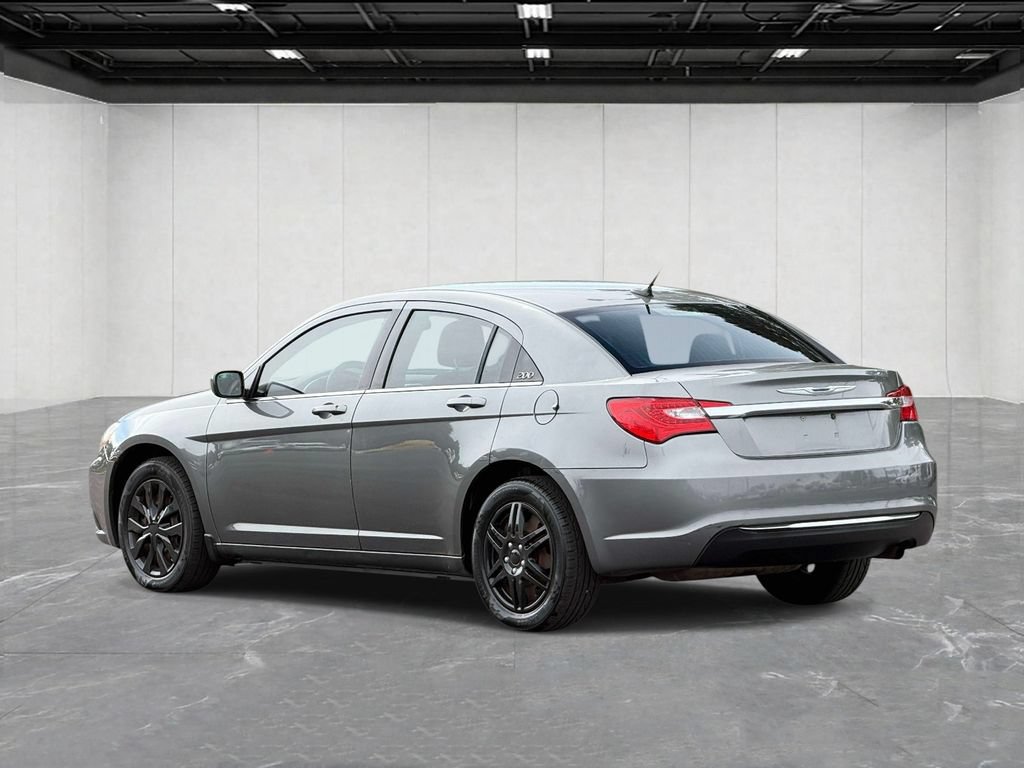Used 2012 Chrysler 200 LX FWD image 7