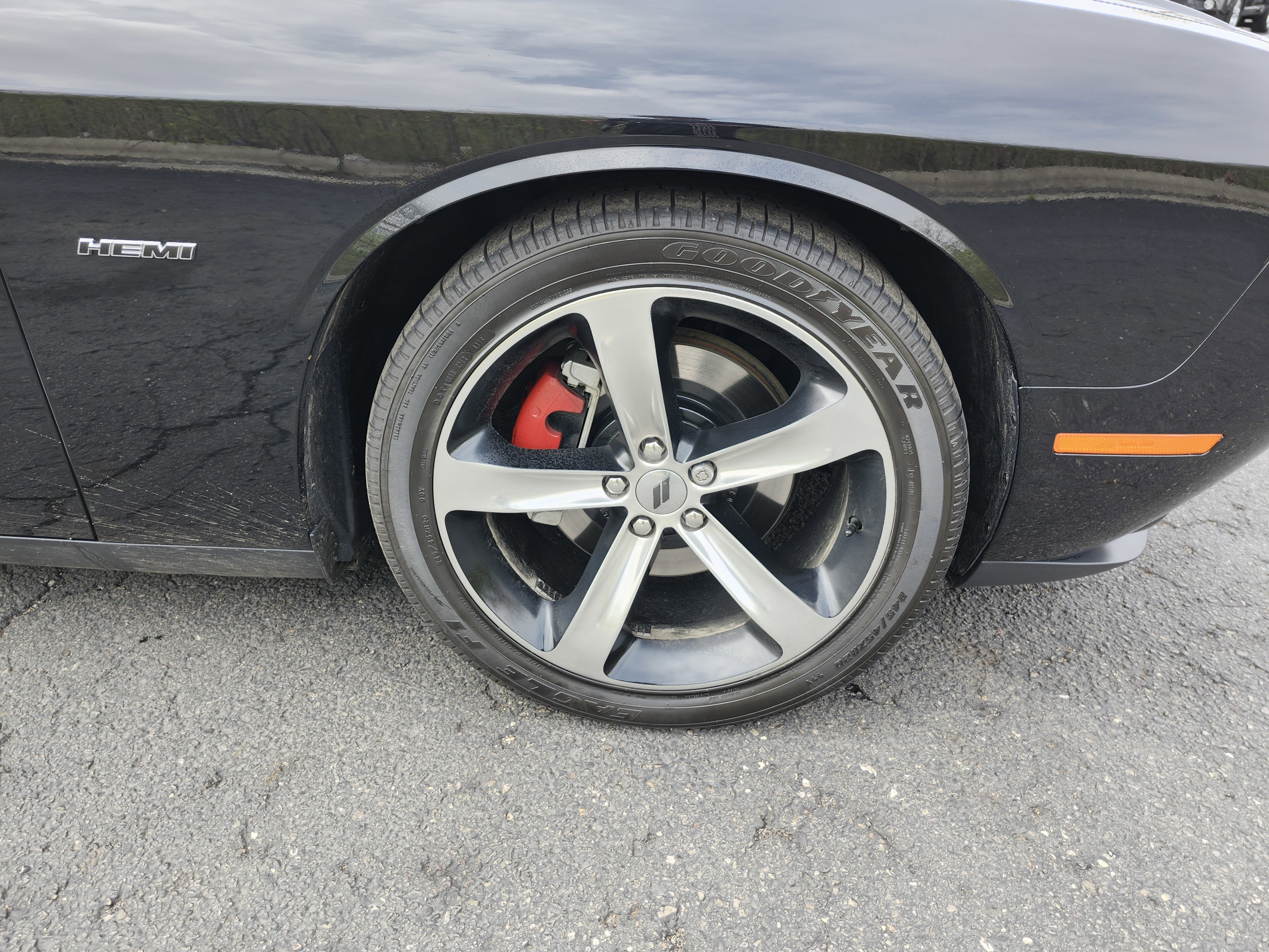 Used 2017 Dodge Challenger R/T Plus image 14