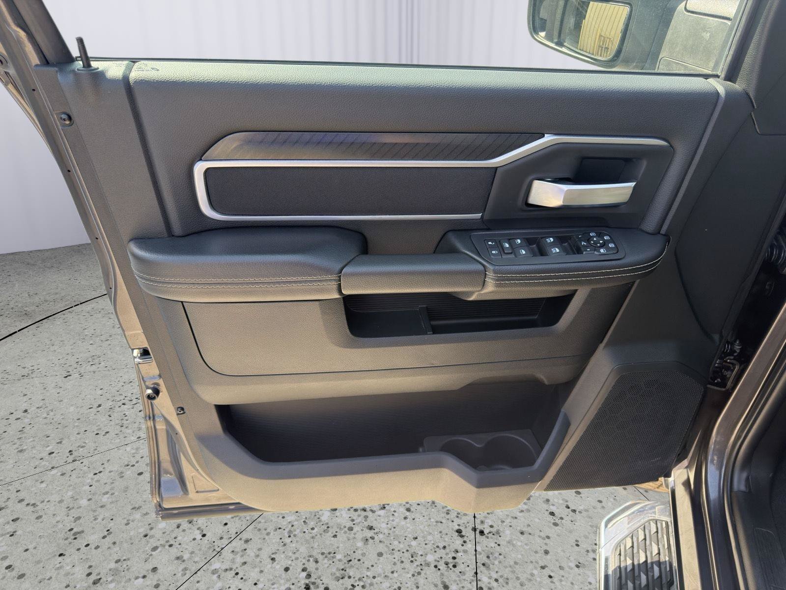 Used 2026 RAM 2500 Big Horn AWD/4WD image 23