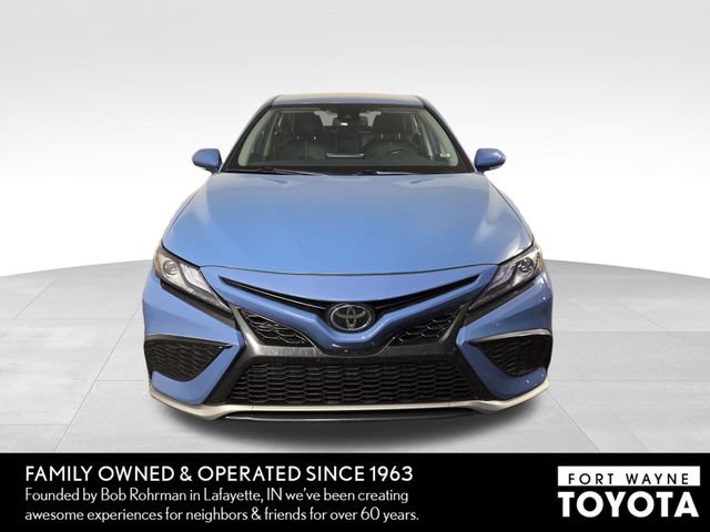 Used 2024 Toyota Camry XSE FWD image 3