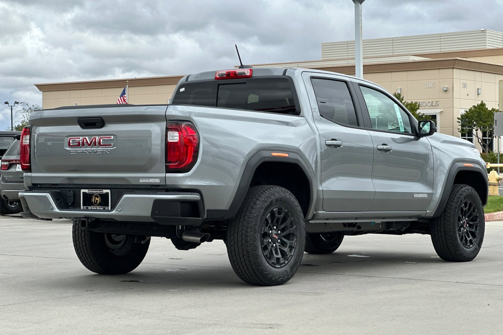 New 2026 GMC Canyon Elevation image 6